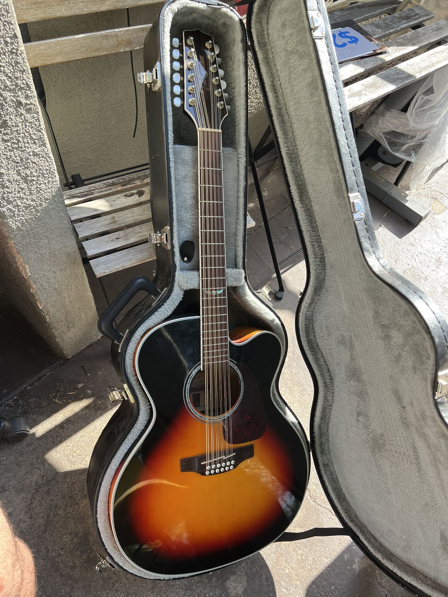 Takamine G Series 12 String