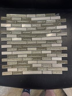 🟩 Mosaic Tile for Sale 🟩 💰 $4 per sq ft 📦 100 sq ft available