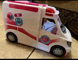 Barbie care clinic van and airplane