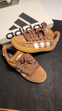 Adidas Men's Grand Court Alpha 00s brown Size US 8.5