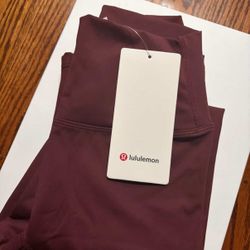 Lululemon Leggings (Size 2) 