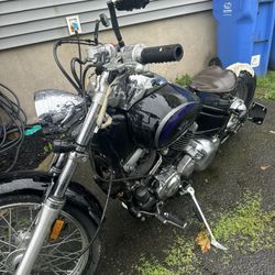 05 Yamaha 650 V Star 