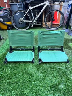 Miramonte Boosters Folding Stadium Bleacher Seats – Set of 2 – Go Mats