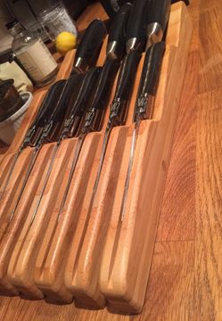 In drawer knife holder