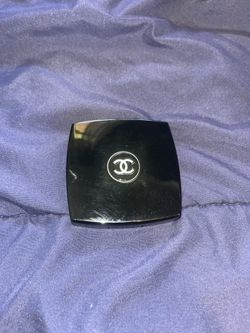 Chanel makeup USED  NO BRUSH