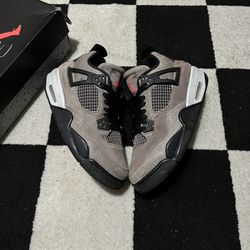 Jordan 4
