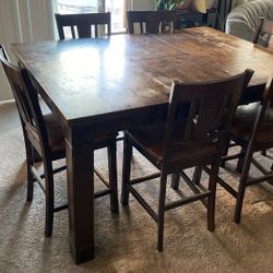 Dinning Room Table 