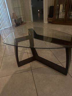 Corner Tables