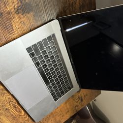 2017 MacBook Pro With Touch Bar