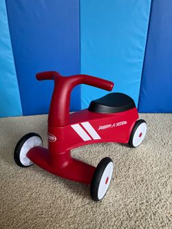 Radio Flyer Scoot About Sport