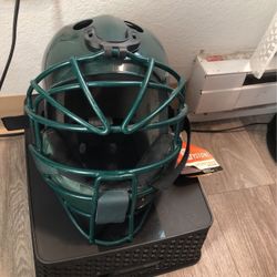 Catchers Mask With Helmet 
