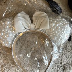 Minnie ears 
