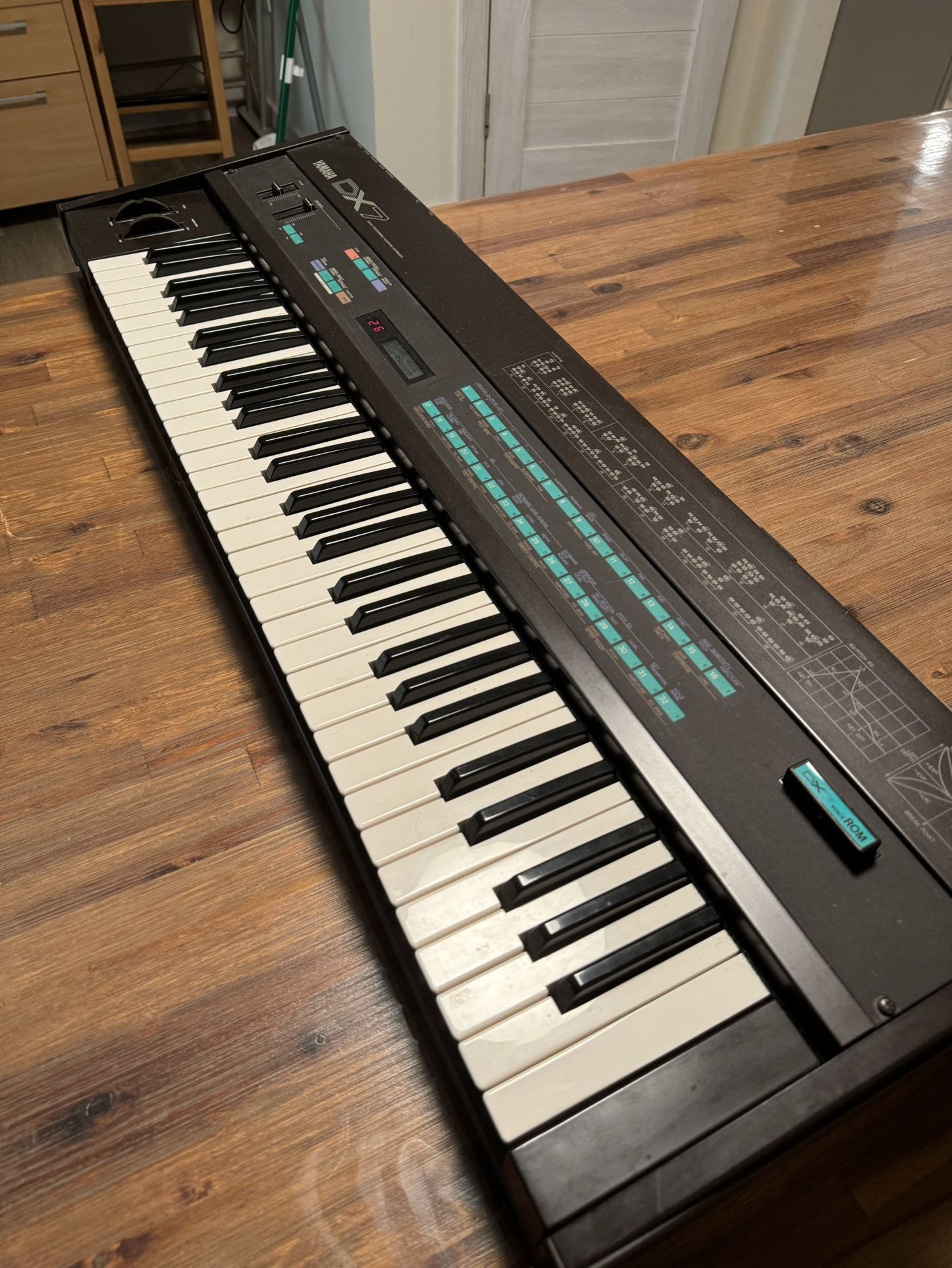 Yamaha DX7 Synthesizer
