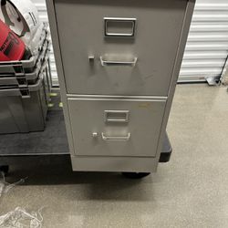 HON File Cabinet $30.00 OBO 26.5 d x 15 w x 29 t 