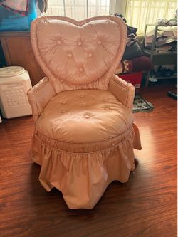 Vanity Chair - old Hollywood glam style