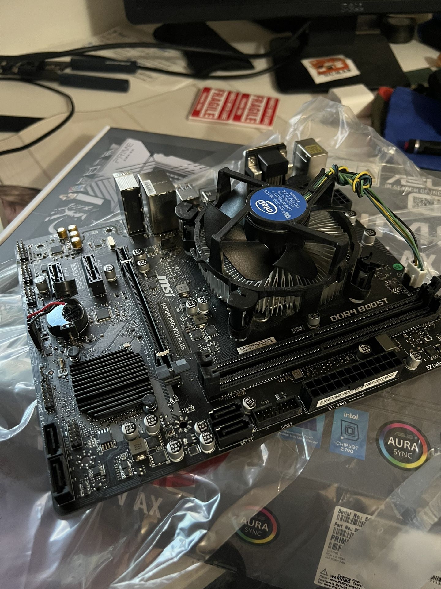 MSI H310M PRO-VDH PLUS with i7-8700 and 8GB of RAM