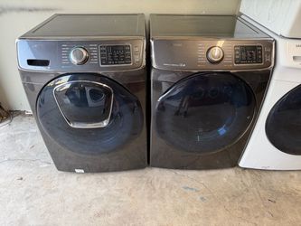 Samsung Front Load Washer and Dryer Set