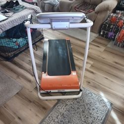 Ancheer Treadmill Light Weight 0/60 Miles With Emergency Pull Cord Excellent Working Condition Sells For 200.00 Asking 150.00 Or Best Offer. 