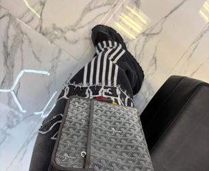 Goyard bag