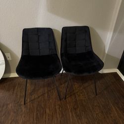 Set Of 2 Black Velvet Chairs