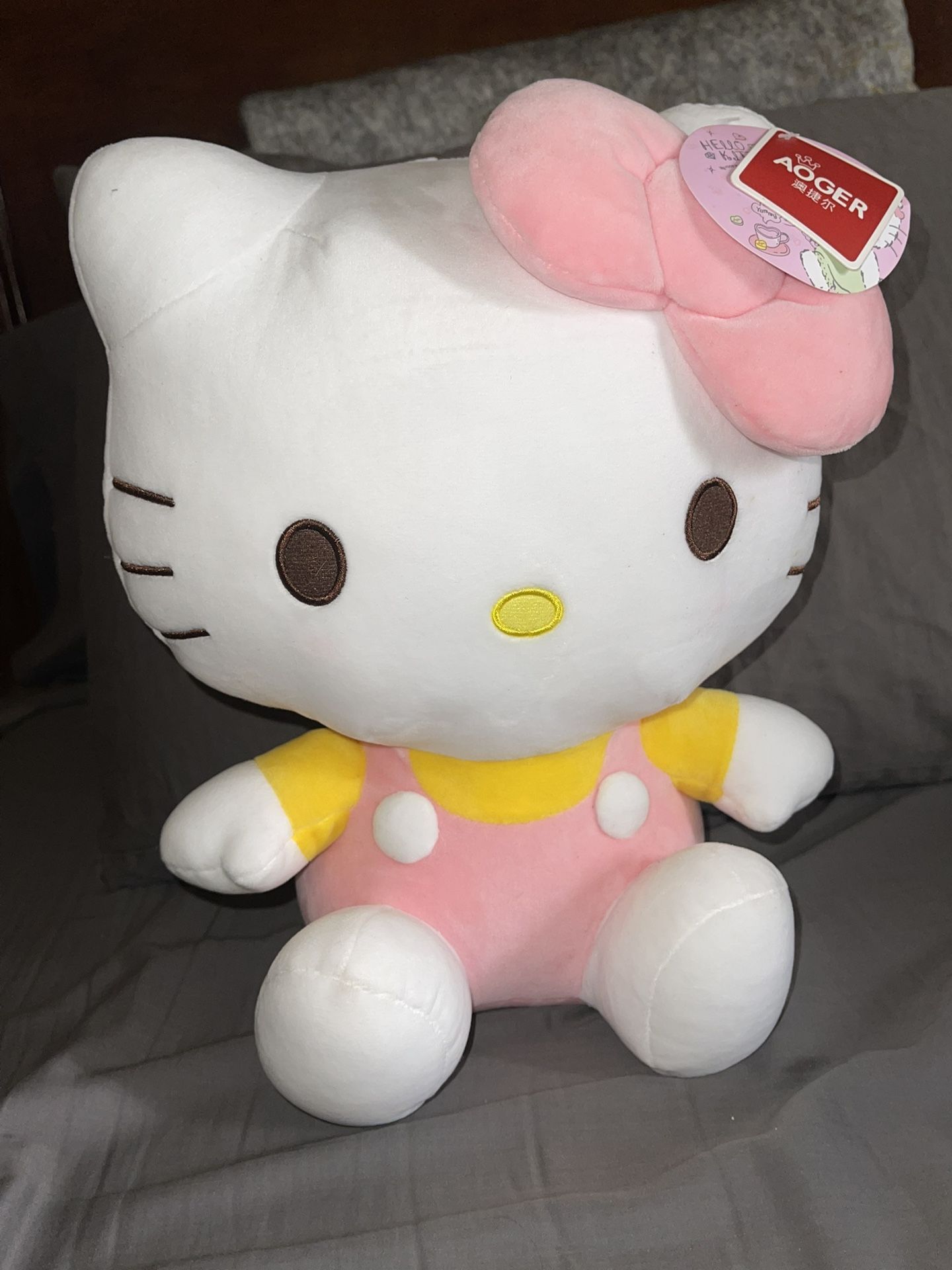 Hello Kitty and Friends Sanrio Miniso Hello Kitty Plush Valentine’s Day READ DESCRIPTION 