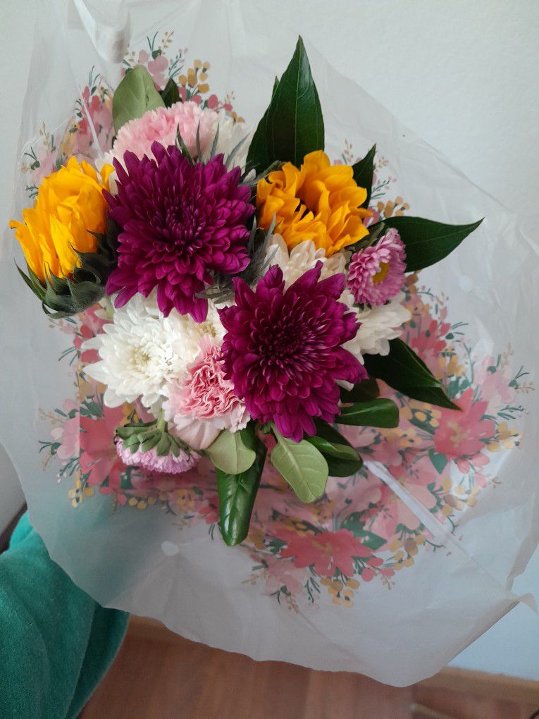 Mother's DAY BOUQUETS Three Left!