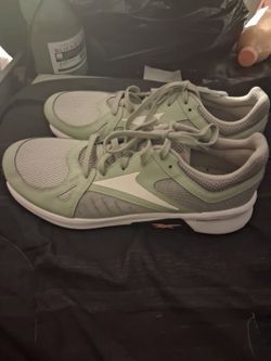 Reebox shoes
