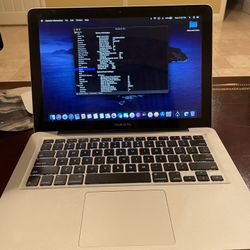 2012/13 Macbook Pro 13 2.5 i5 8GB 512GB Samsung Ssd