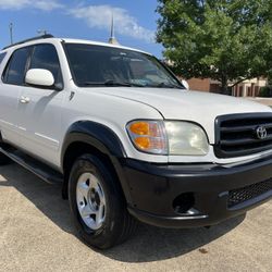 2003 Toyota Sequoia