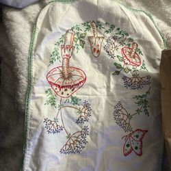 vintage, hand-embroidered table linen