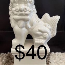 $40 Ceramic Good Luck Foo Dog Statue