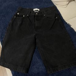 Mens/ Short/ Black/size 32/denim