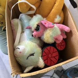 Full Box Of Plushies And Toys For 5 Dollars 