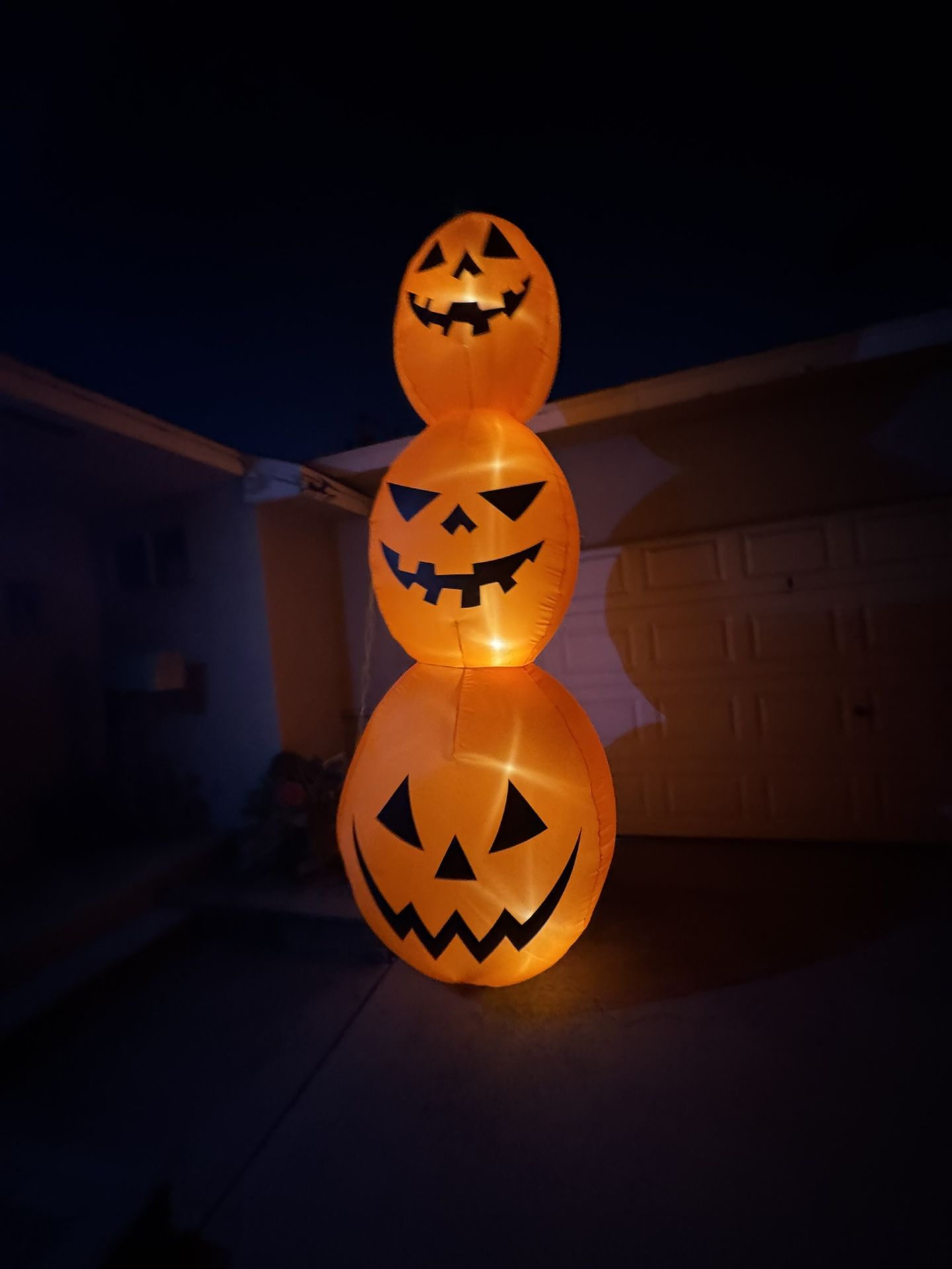 LightUp Halloween Pumpkin Trio Inflatable 12'