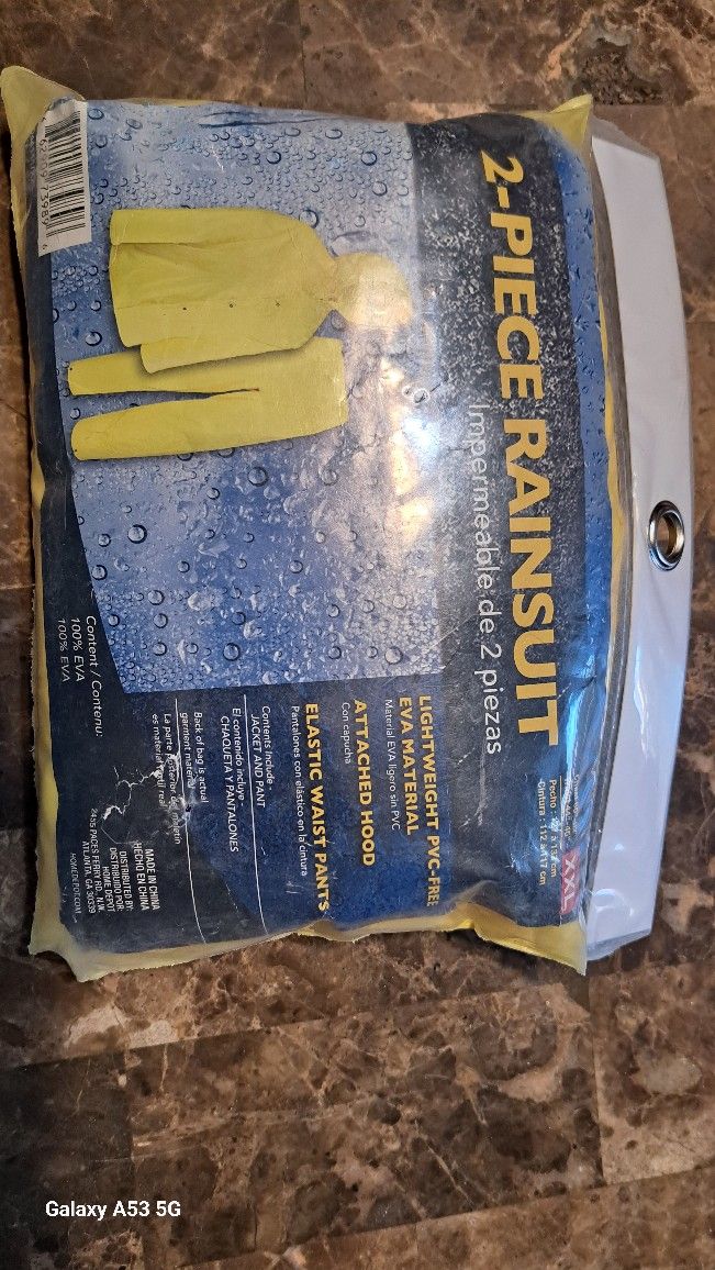 Yellow Hooded Rain Suit
XXL