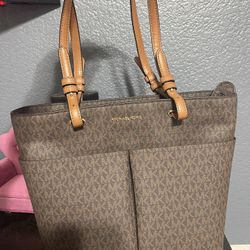 Michael Kors Tote