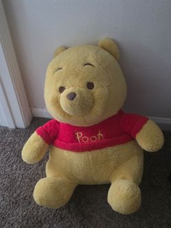 MINISO Winnie the Pooh OBO