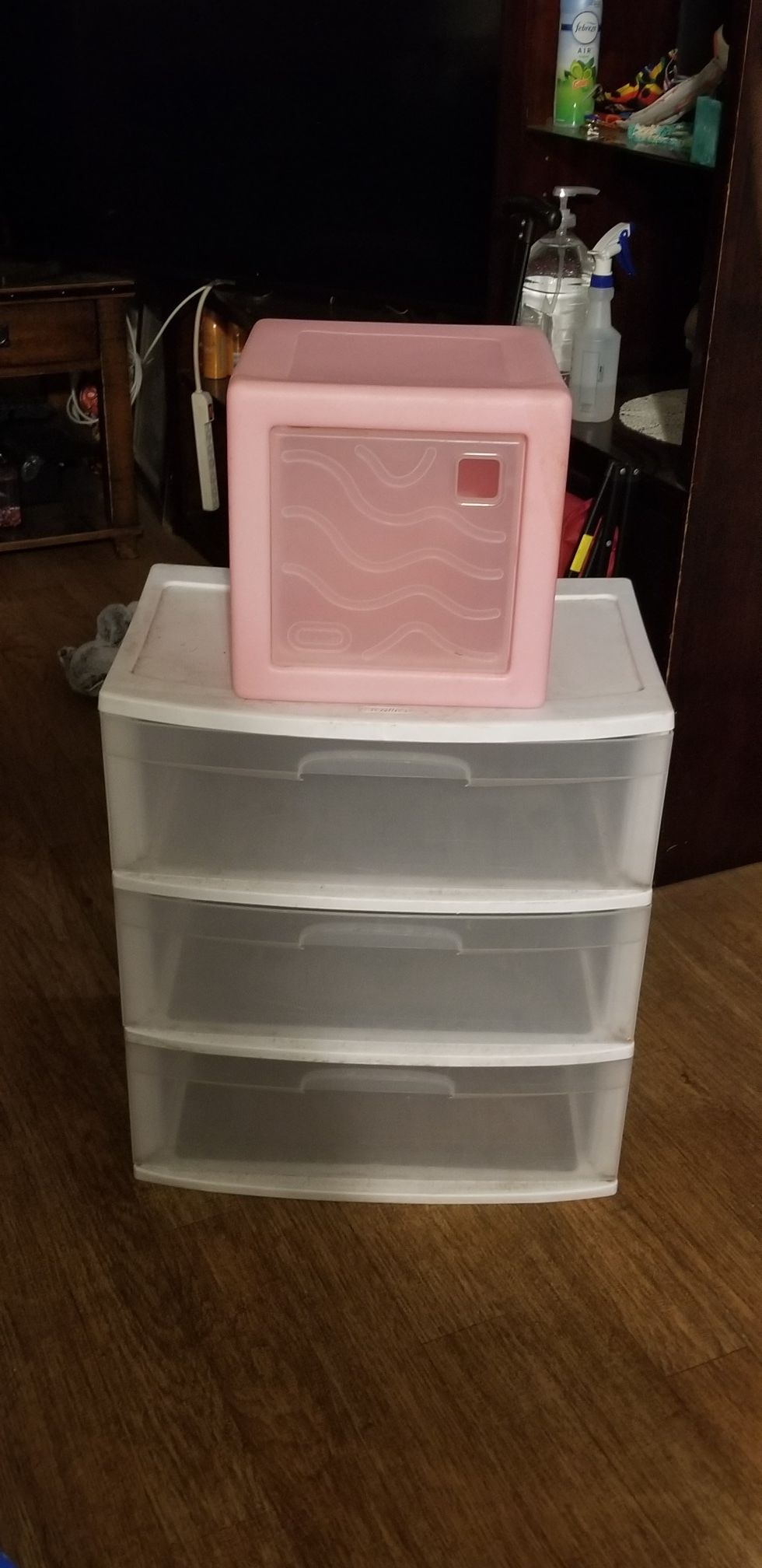 Plastic drawers