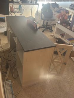 Entertainment center with heater