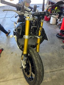 2018 bmw s1000r