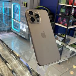 15 pro max 256GB Unlocked Liberado