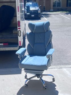 Gaming chair