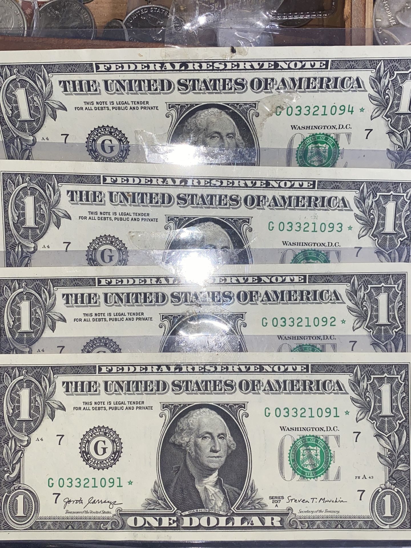 2007A series star note serial numbers are in order starting off with two and end