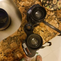 Tasco Binoculars 8x30mm 380