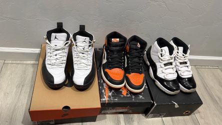 SNEAKERS SIZE 9.5 MENS SIZE
