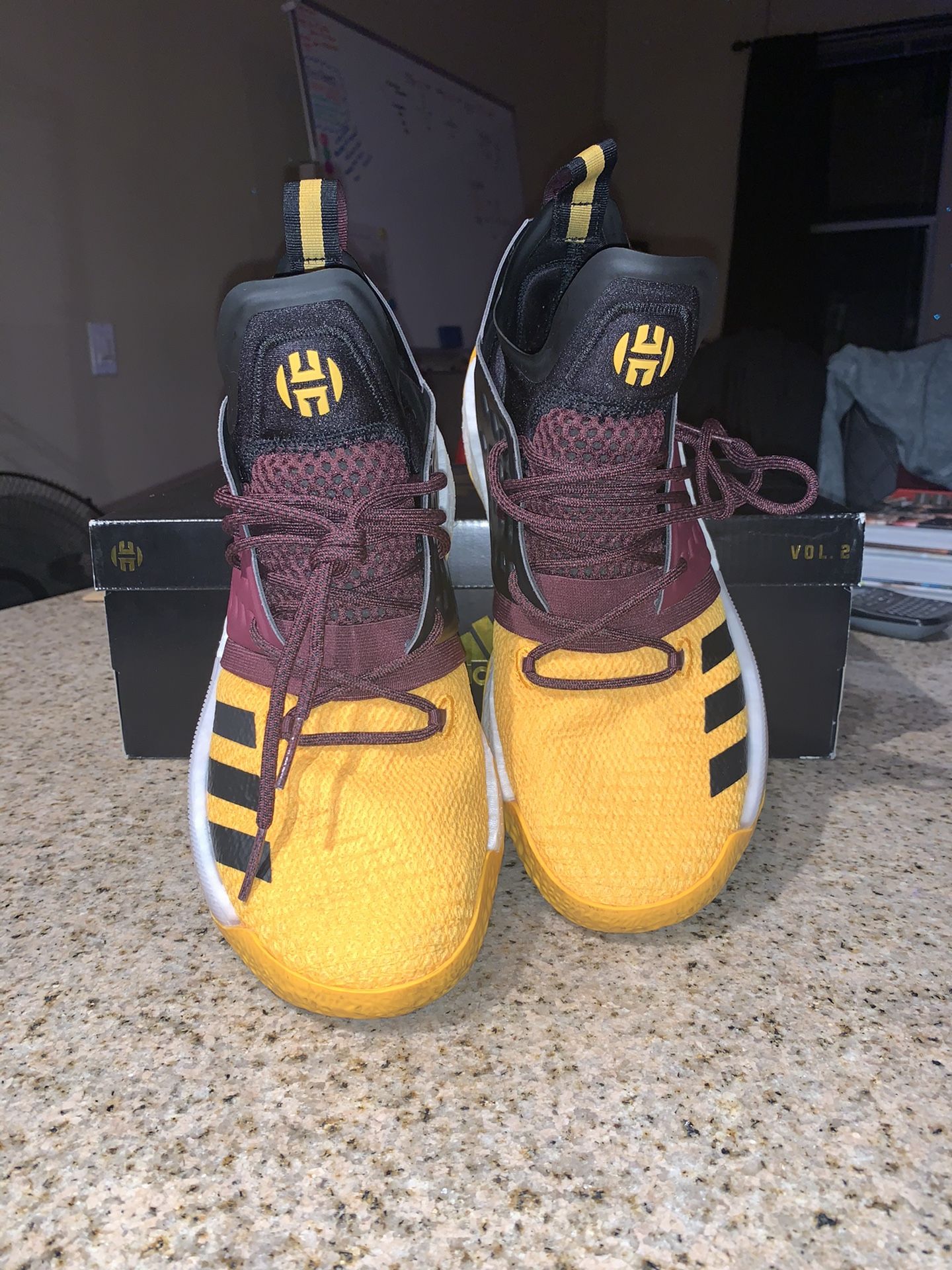 adidas Harden Vol. 2 Arizona State University Sz. 9.5M
