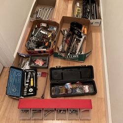 4 ——TOOL BOXES WORTH OF TOOLS CRAFTSMAN —12 PAGES 