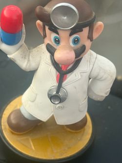 Mario amiibo (doctor)