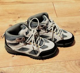 NEW hiking boots