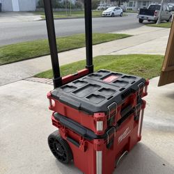 Milwaukee Pack Out Toolbox